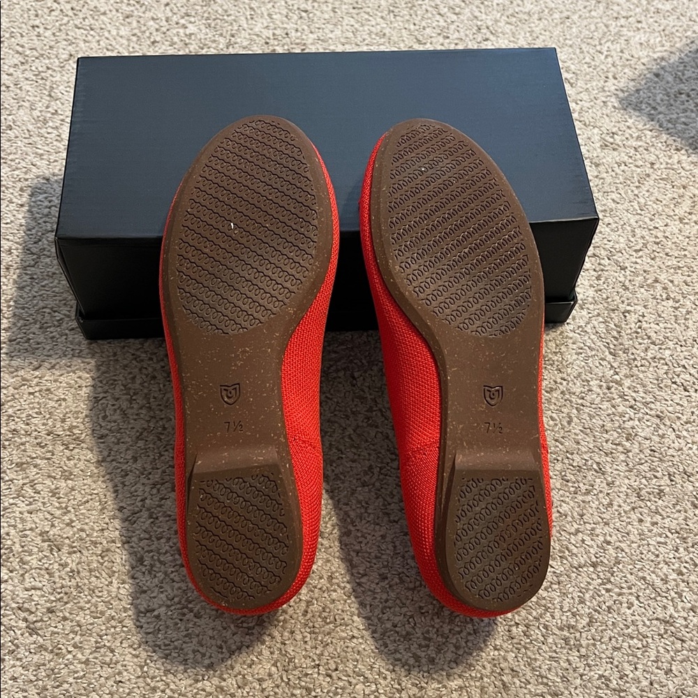 Rothy's Bow Ballet Flat in Glamour Red - Picture 2 of 4